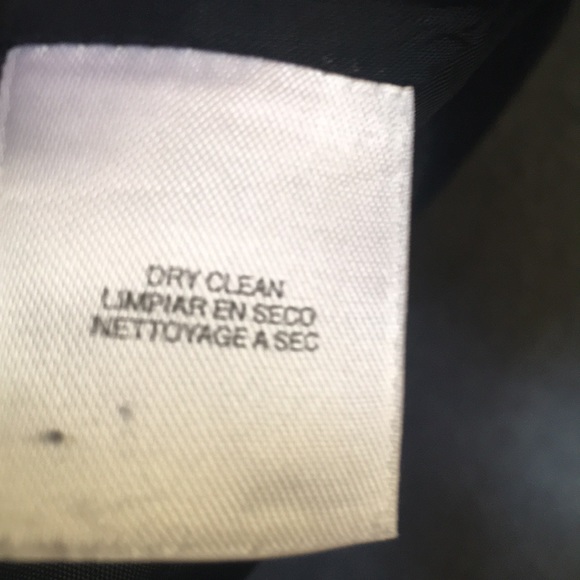 Jones & Co Stretch 2 Button Fully Lined Jacket w/Classic Lapels & Slight Peplum - Picture 14 of 16